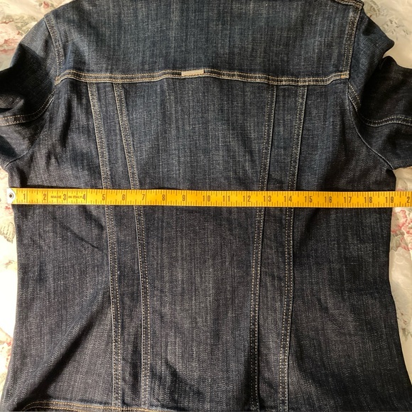 NWT White House Black Market Denim Jacket, L - Picture 12 of 12